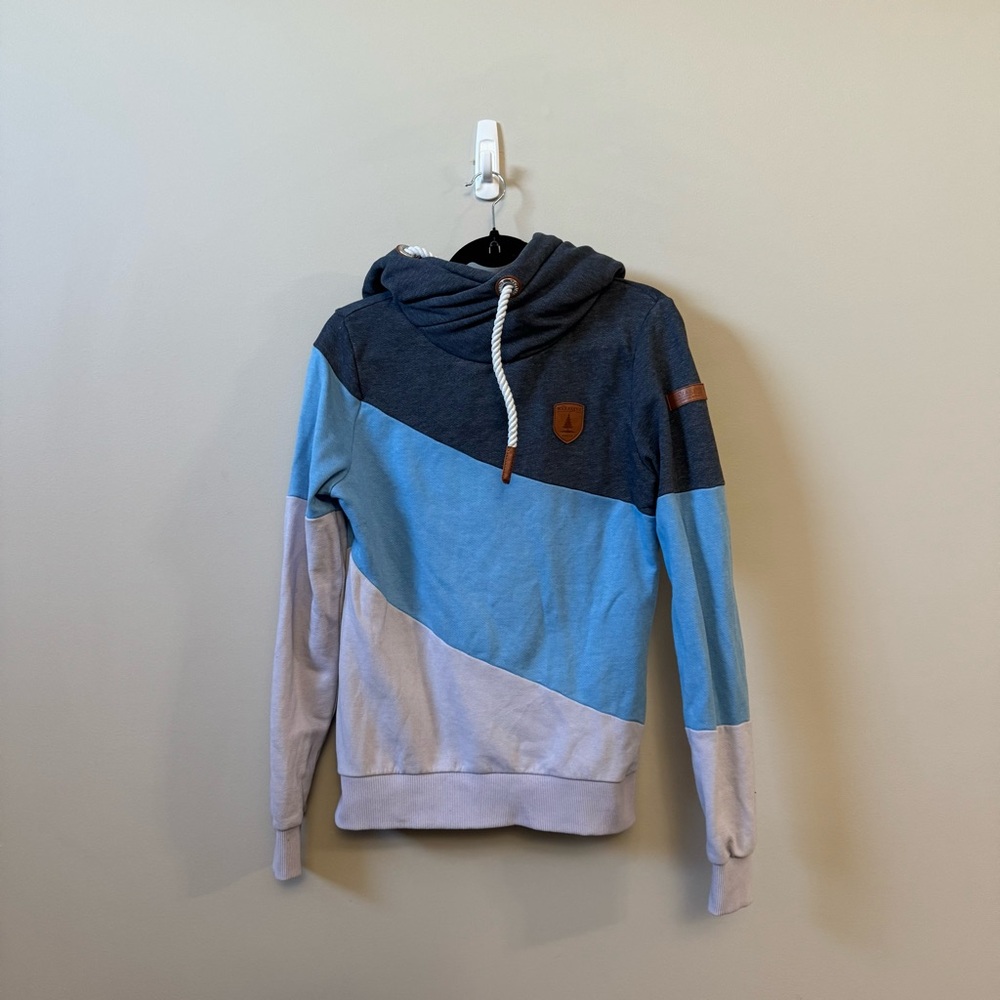 Wanakome women’s blue stripe Selene pullover hoodie